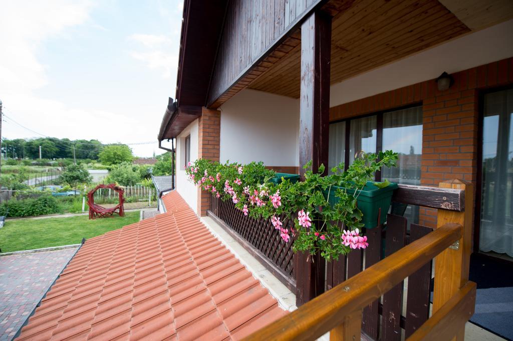 Hotel Casa Paveios Oradea Exteriér fotografie